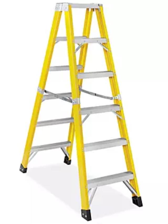 Rental store for 5 foot step ladder in Bulkley Lakes District