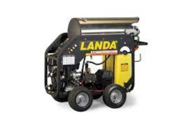 Rental store for 3500psi hot water pressure washer in Bulkley Lakes District